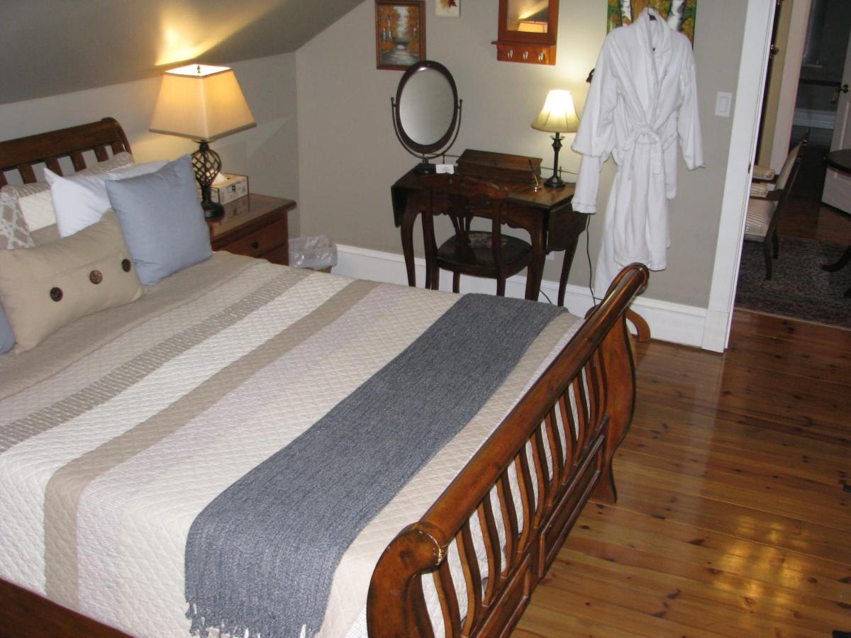 Clyde Hall Bed And Breakfast Lanark Экстерьер фото