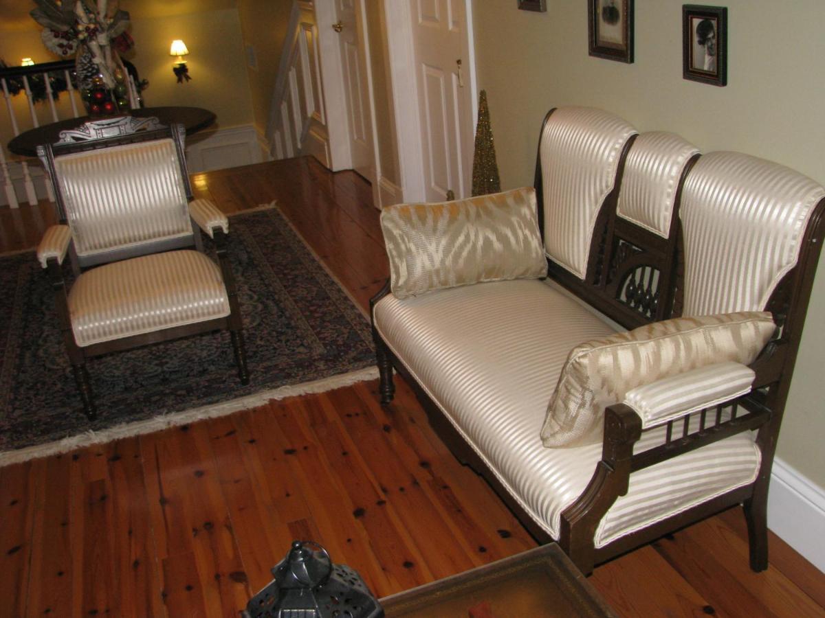 Clyde Hall Bed And Breakfast Lanark Экстерьер фото